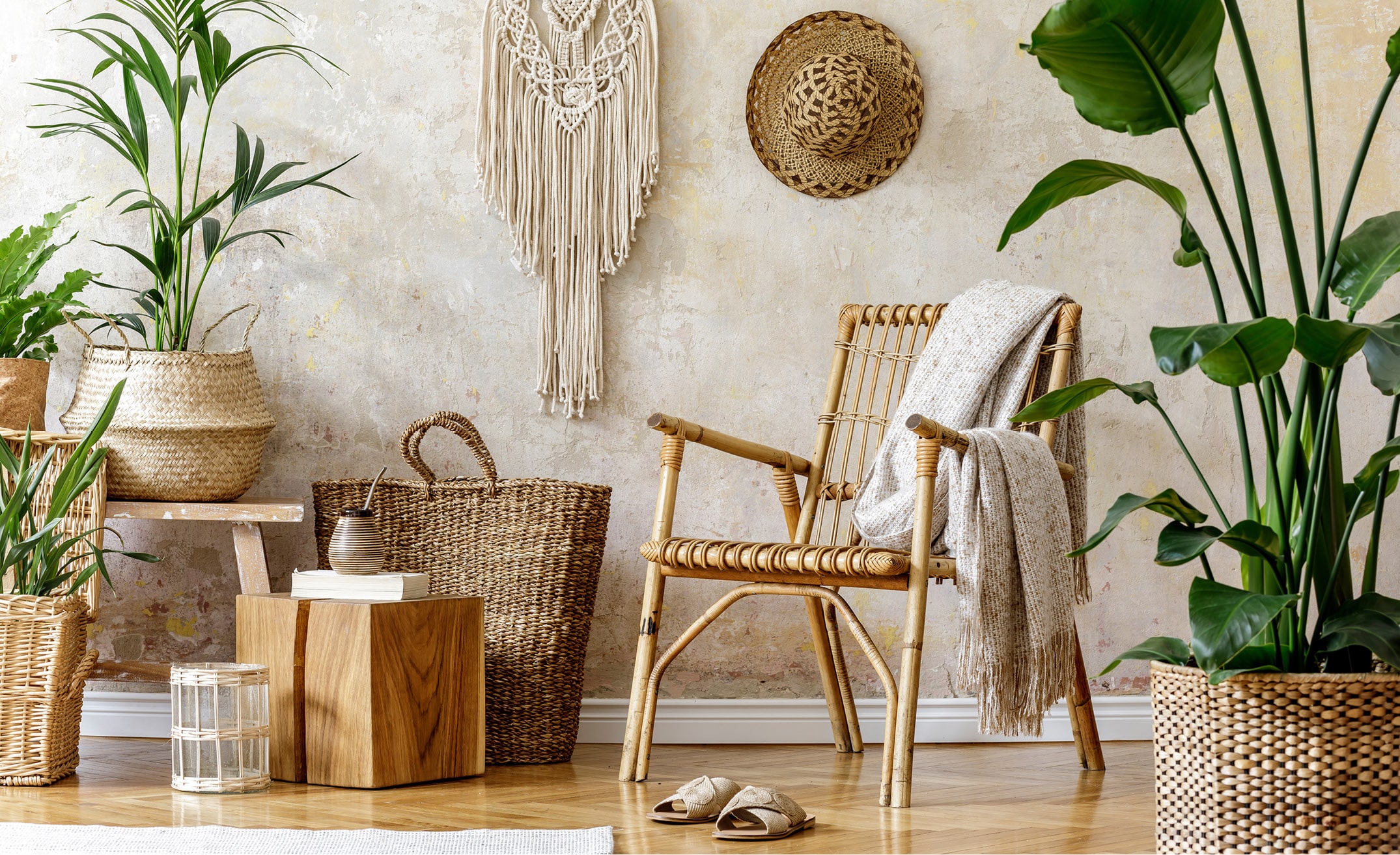 10 Places to Find Cheap Home Decor and Accessories